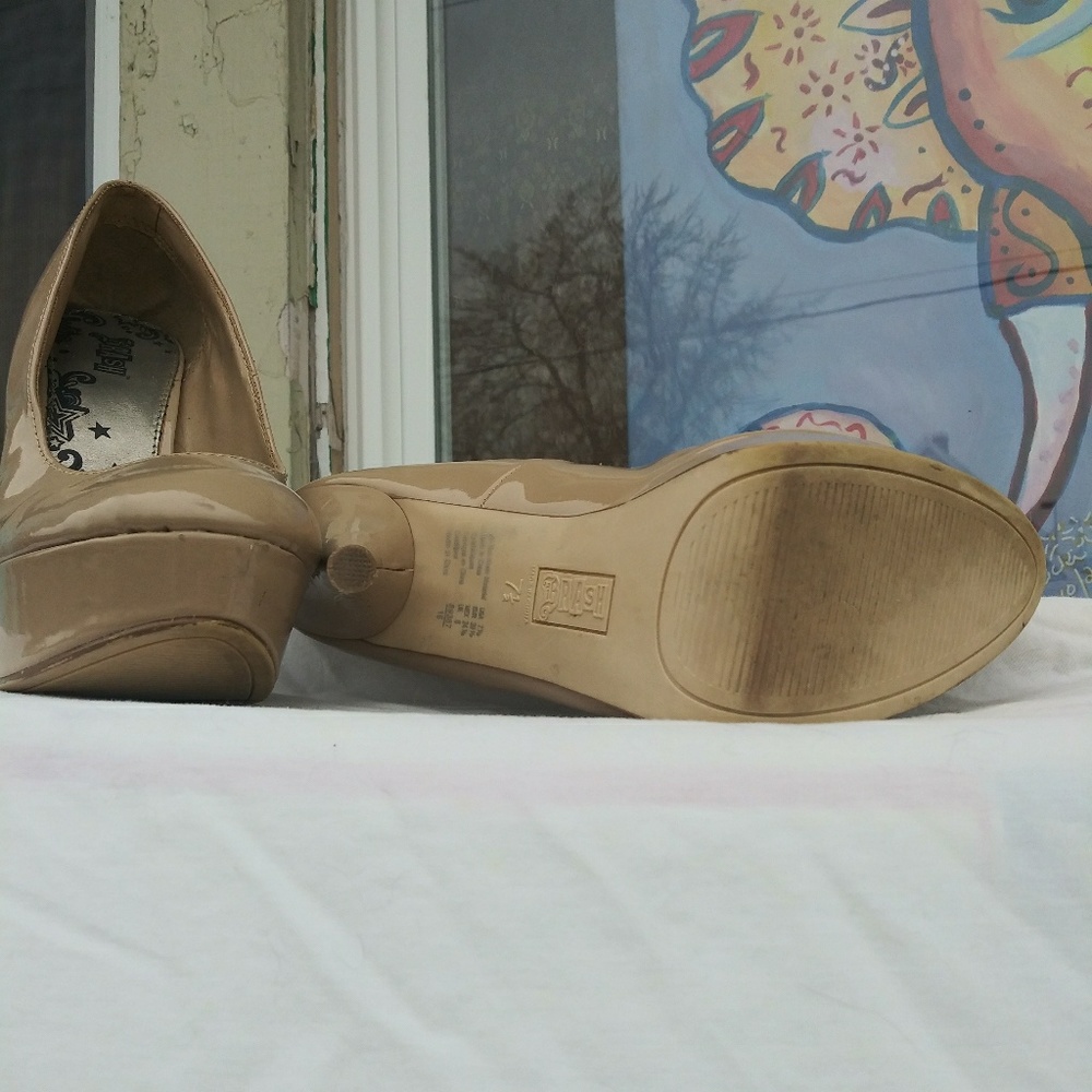 Platform pumps - Picture 3 of 3